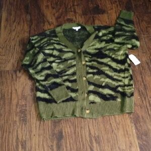 Green and Black Patterned Women's Sweater